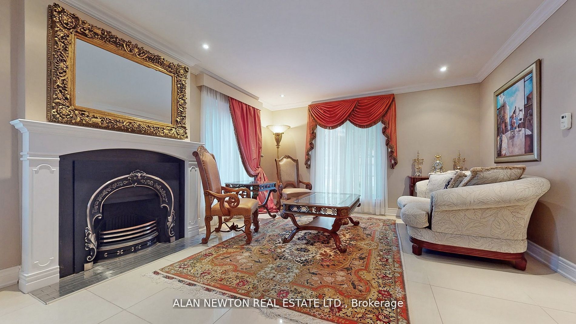 15 Laureleaf Rd