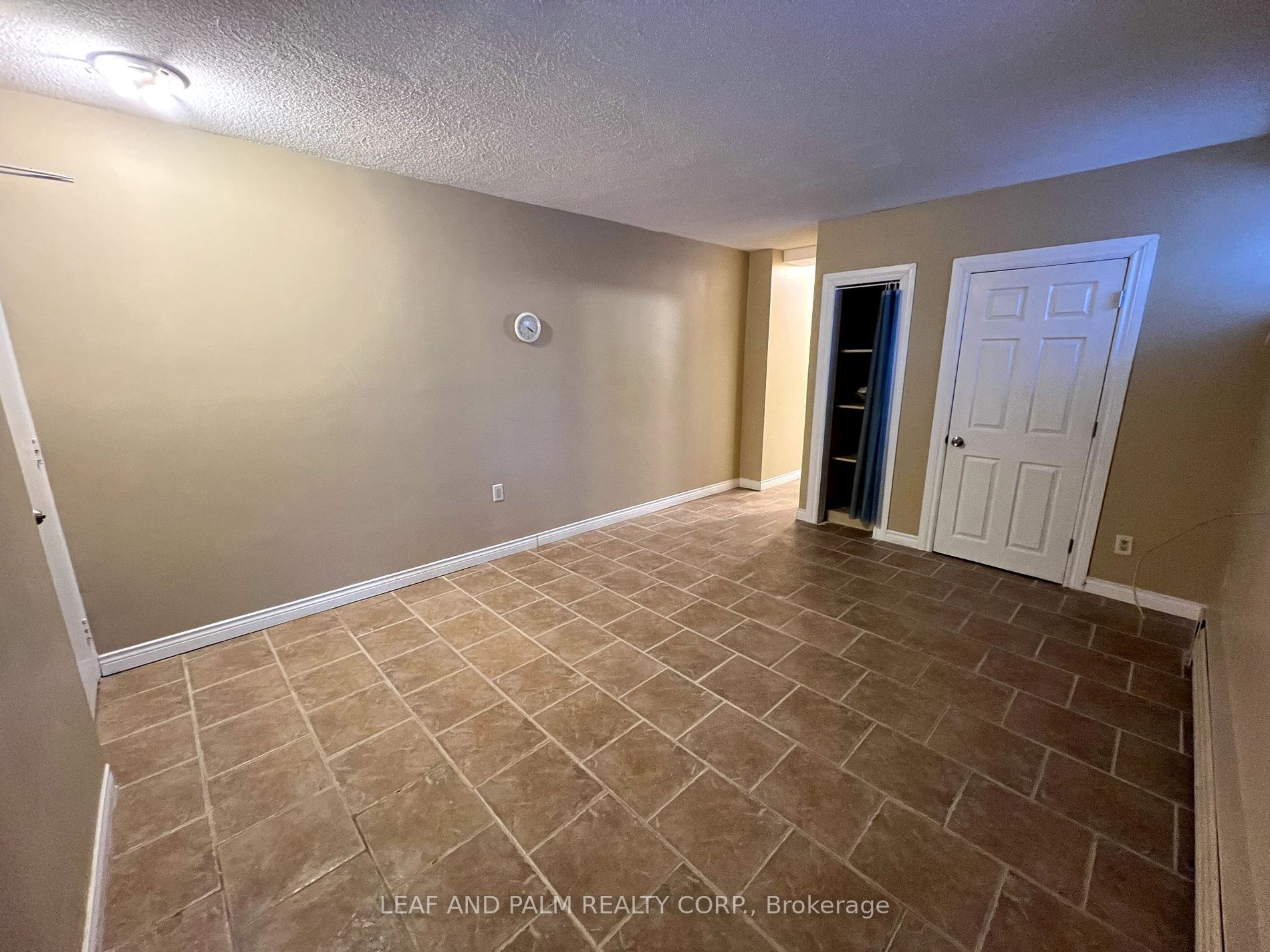 366 Penn Ave, #B6