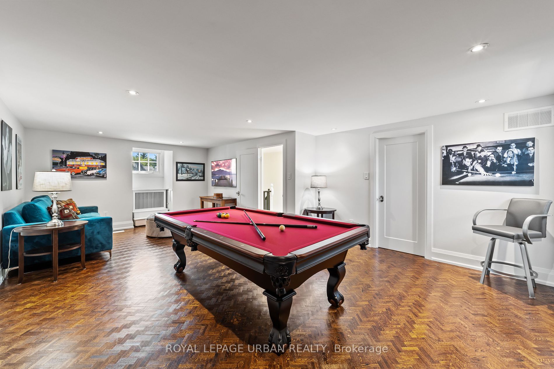 35 Willett Crescent