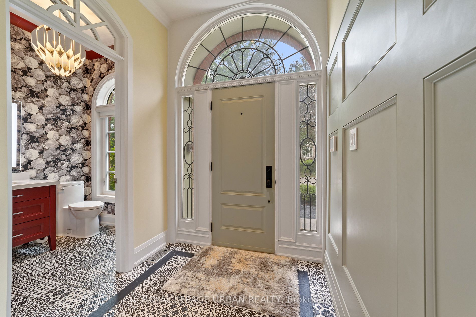 35 Willett Crescent