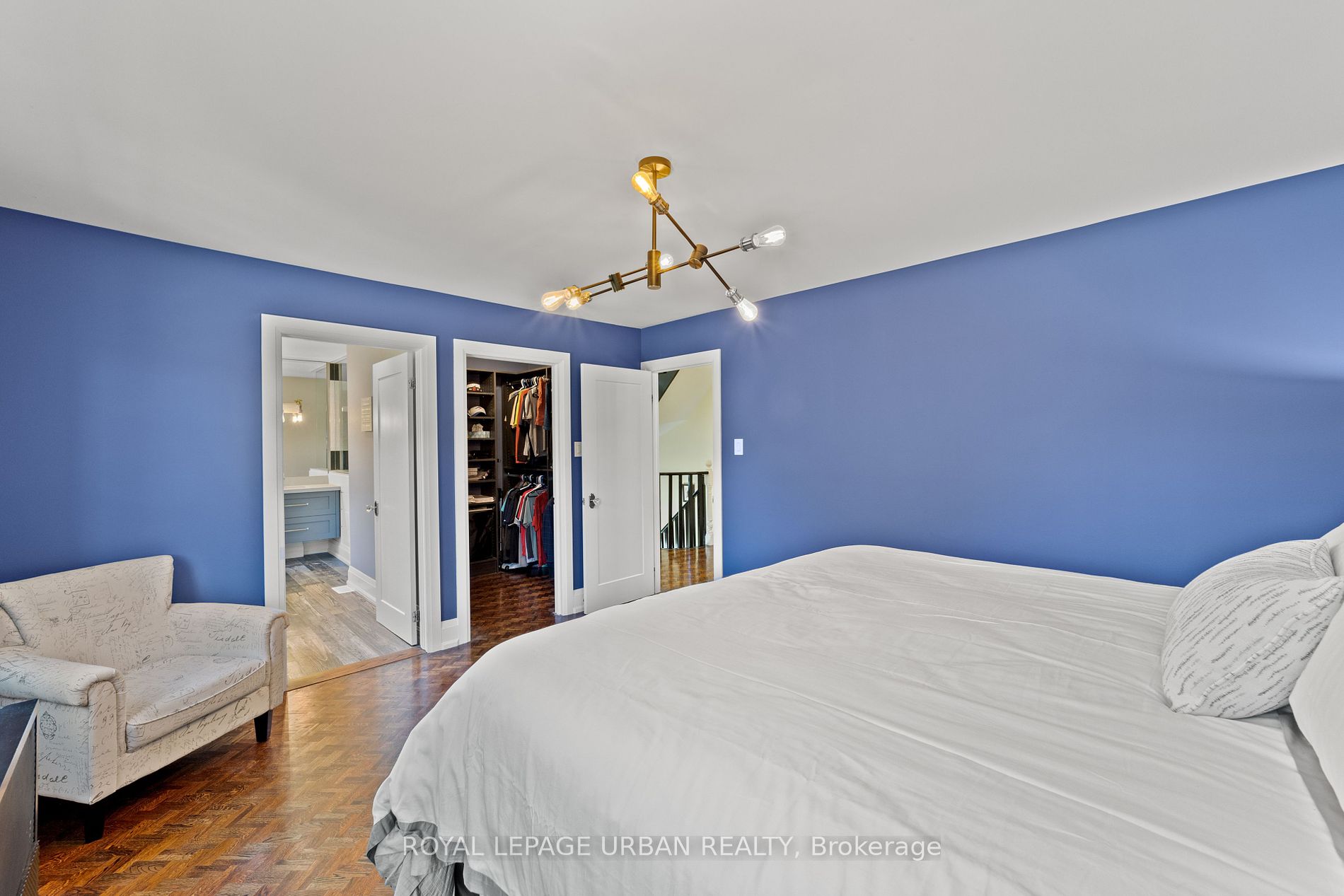 35 Willett Crescent