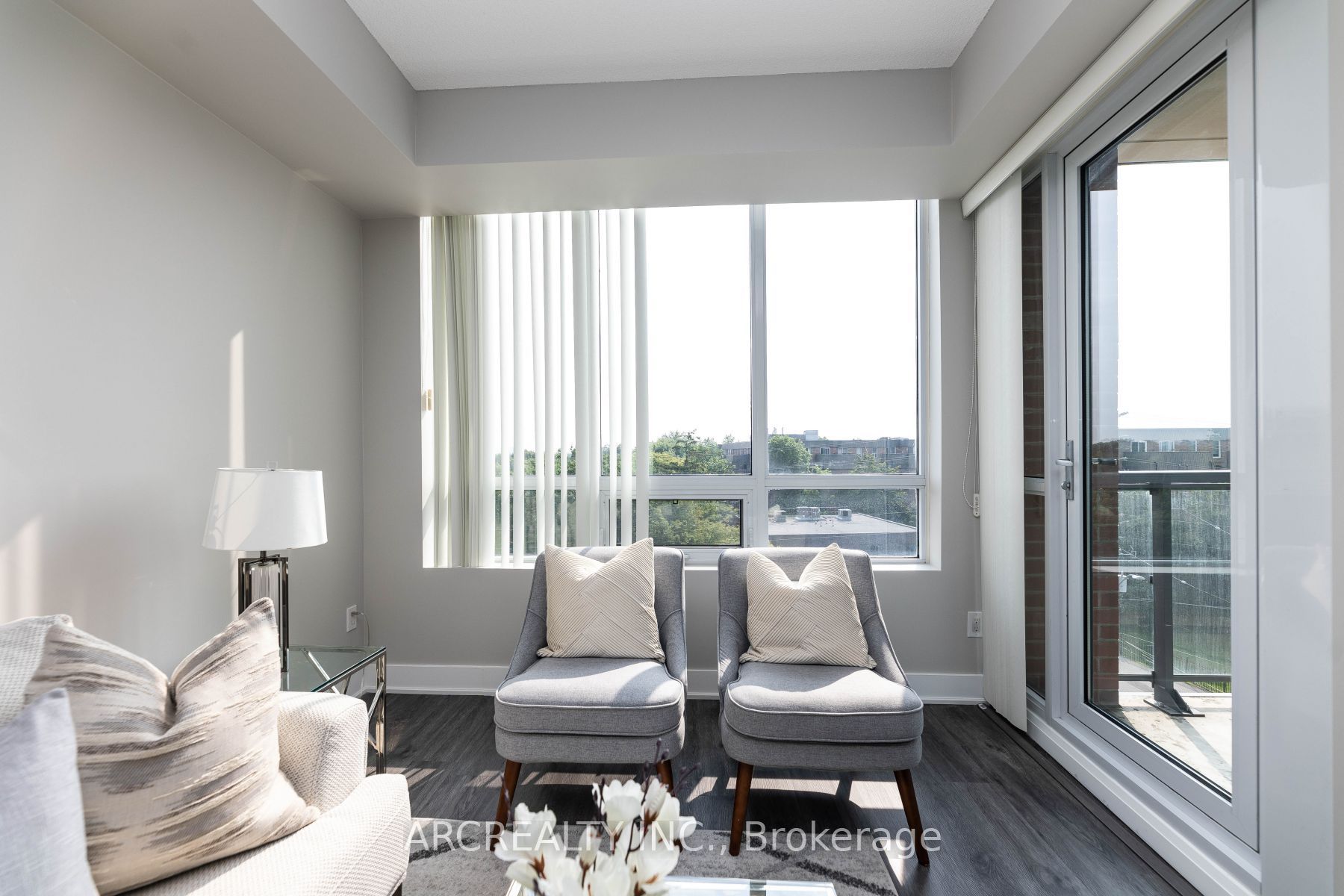 7608 Yonge Street #618