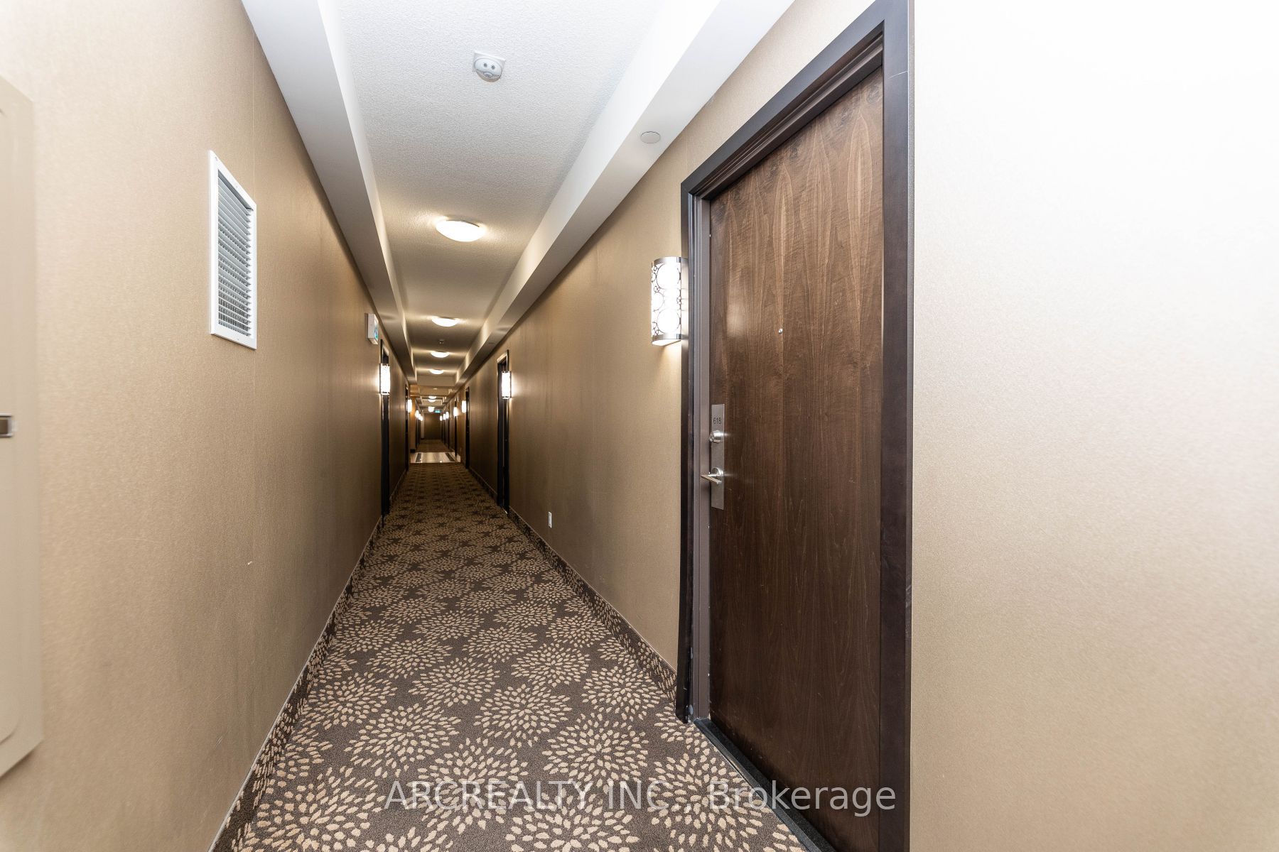 7608 Yonge Street #618