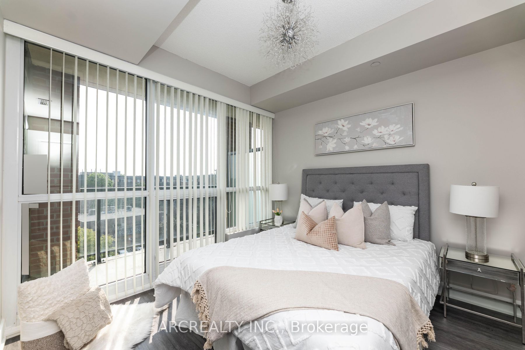 7608 Yonge Street #618