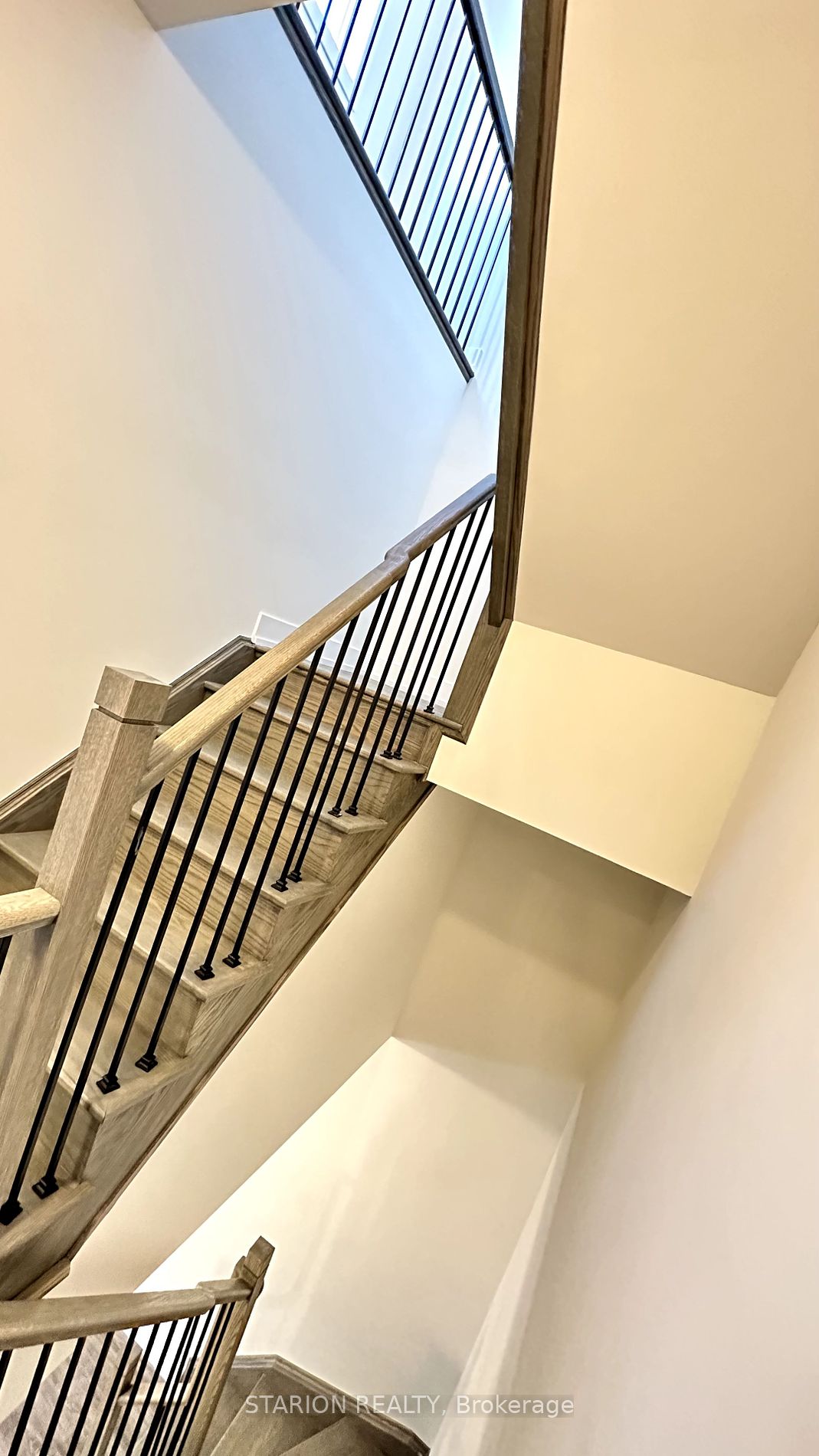 6 Sayers Lane, #5
