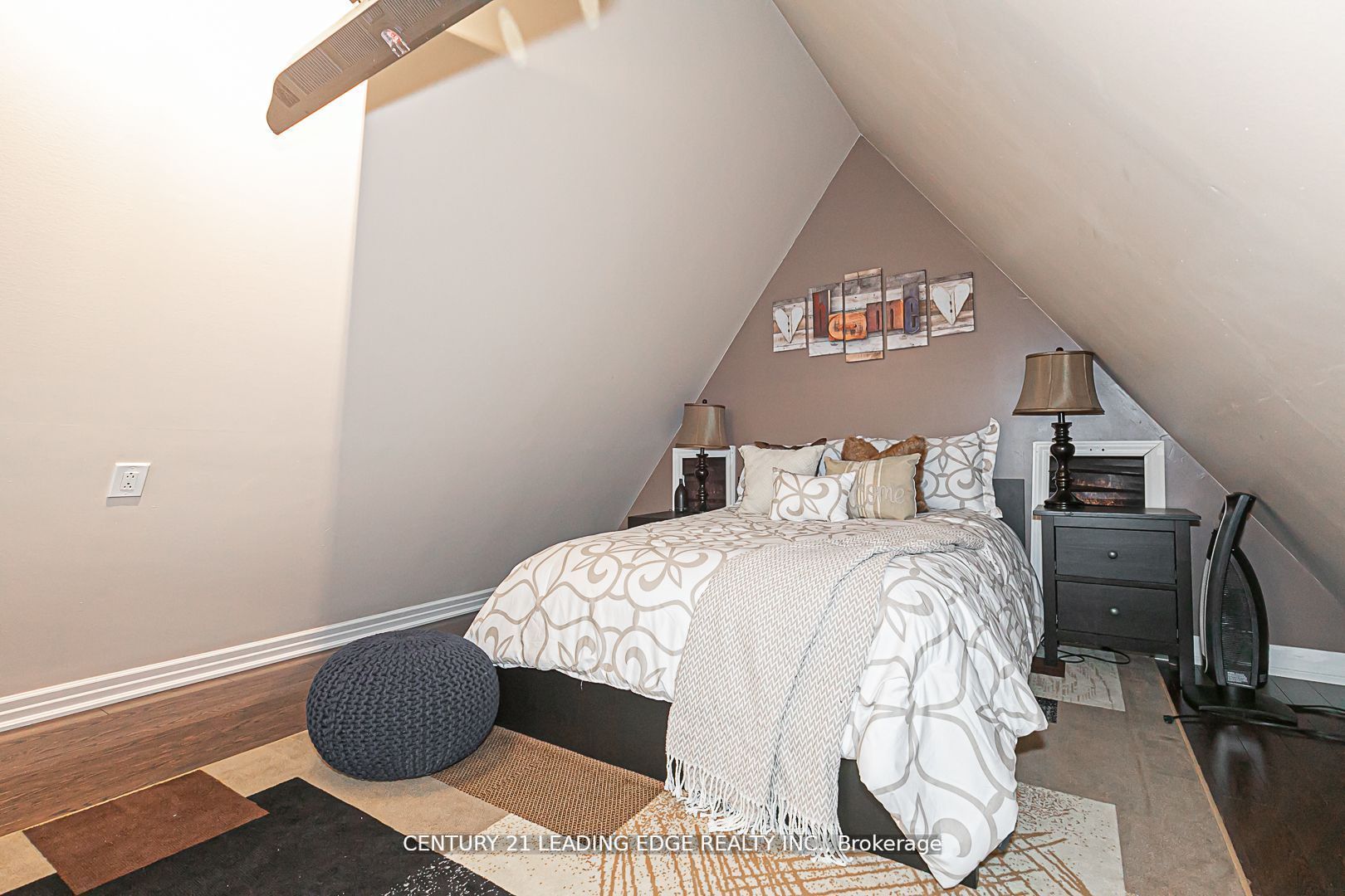 10 YORKTON Boulevard