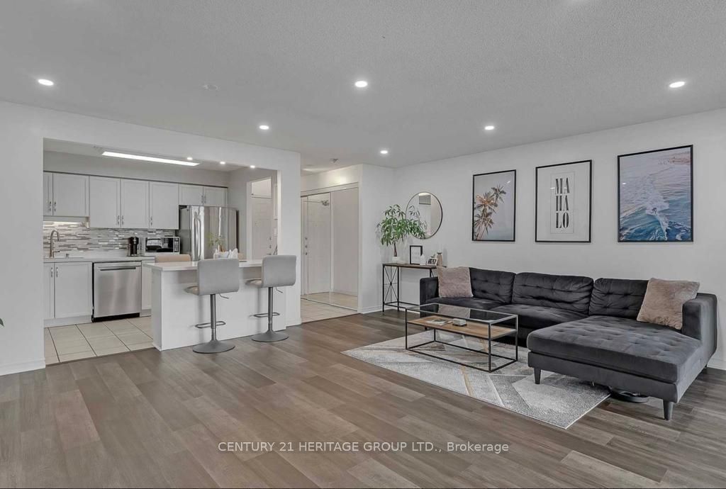 309 Major Mackenzie Drive E, #1014