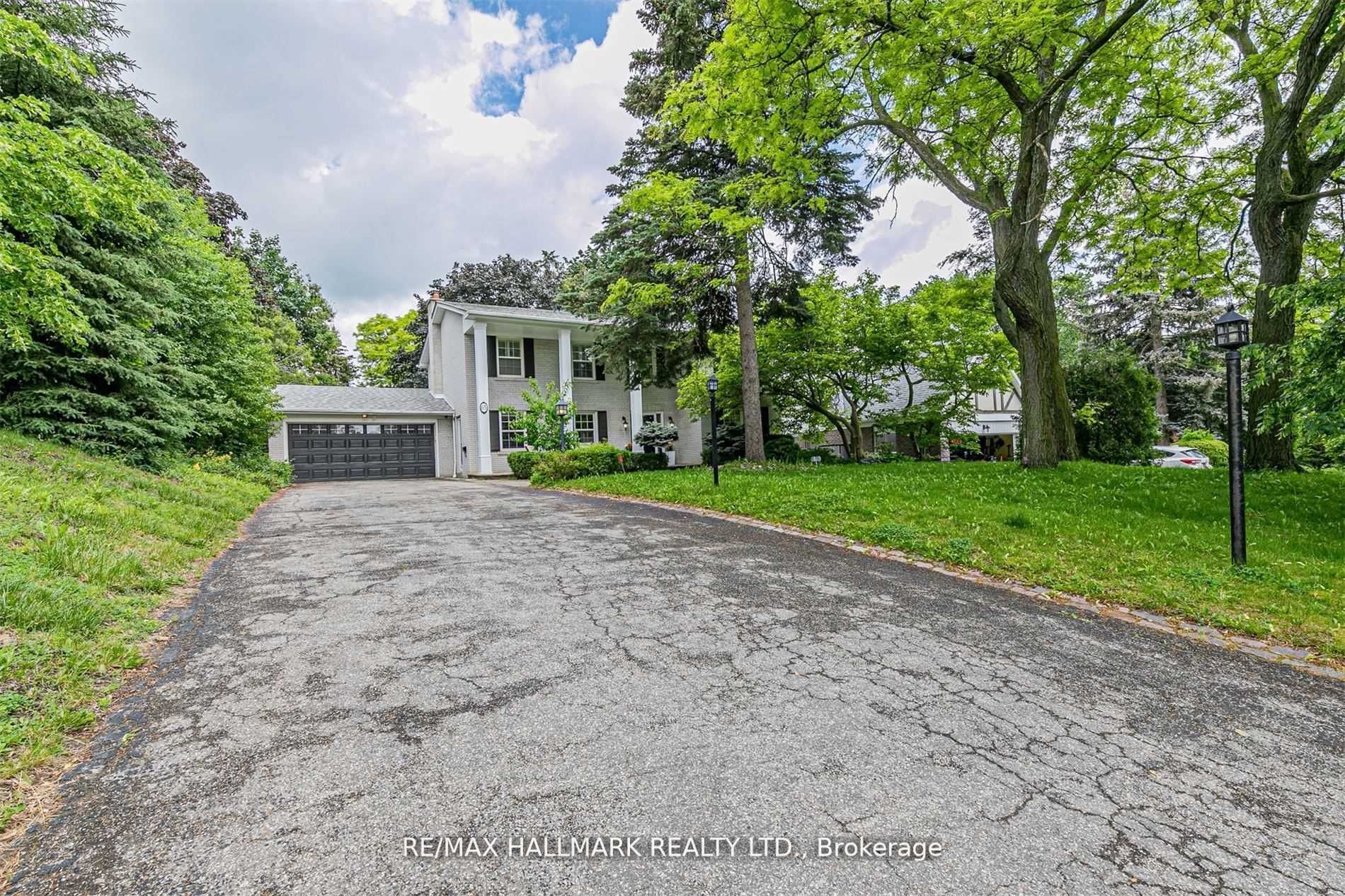 65 Riverside Boulevard
