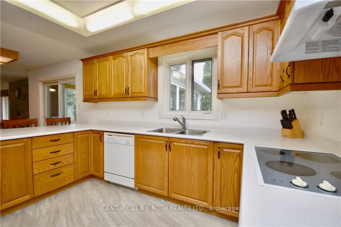 22 Pineview Tr