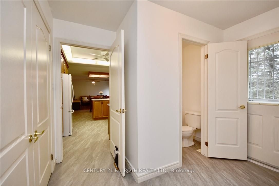 22 Pineview Tr