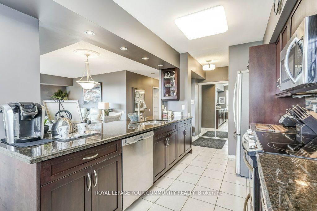 1 Emerald Lane, #PH204