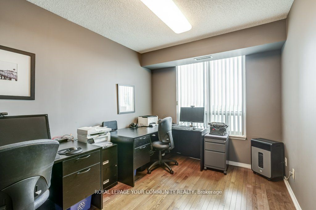 1 Emerald Lane, #PH204