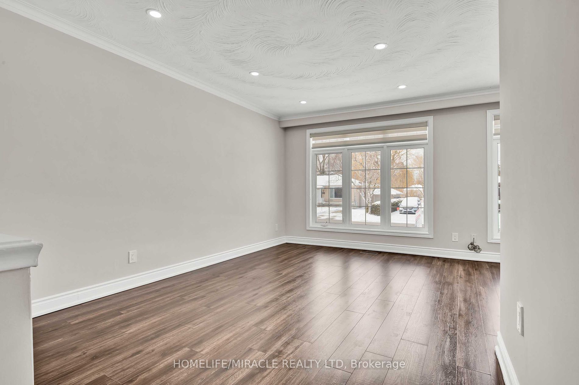 211 Norfolk Avenue