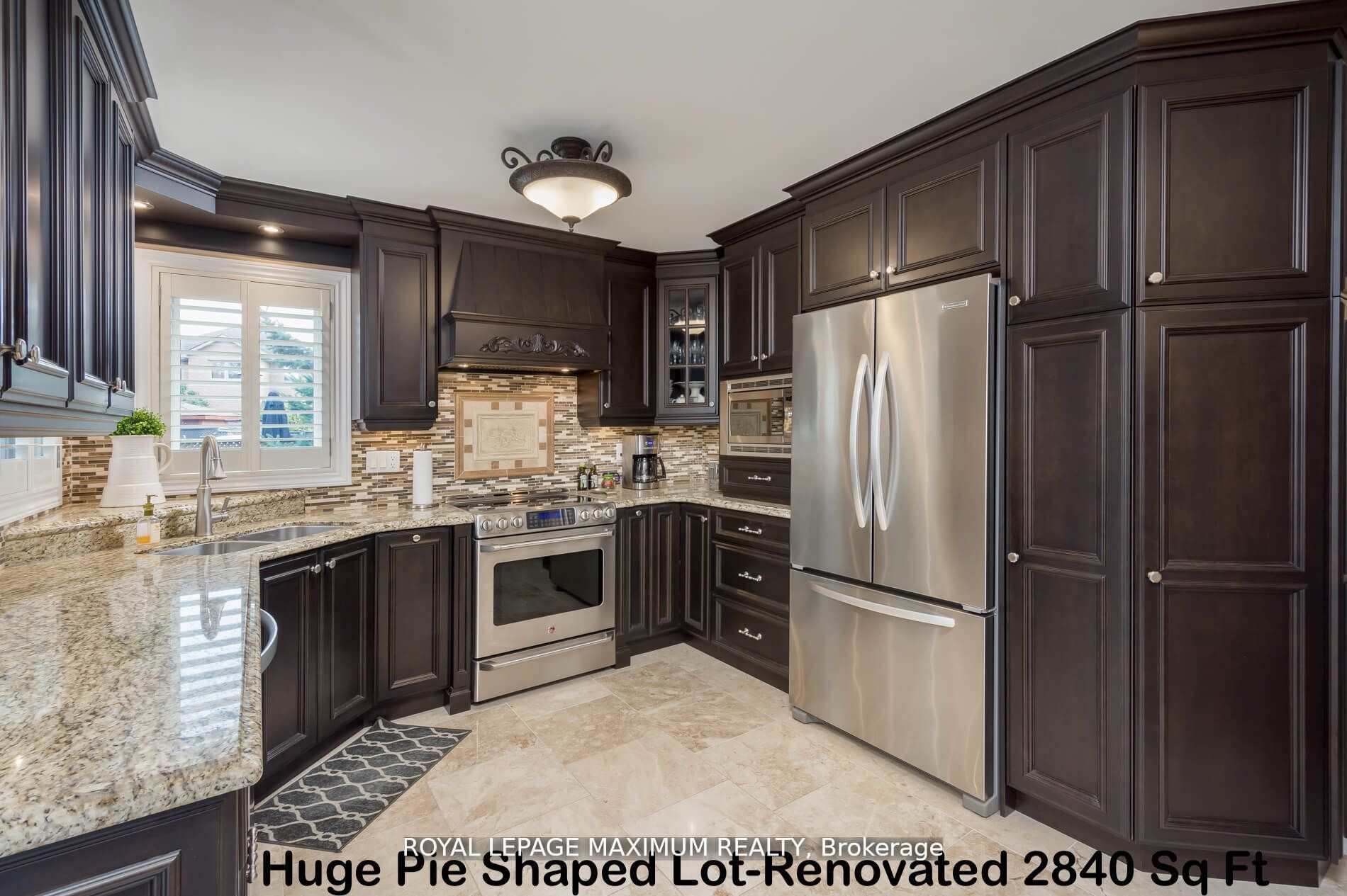 241 Veneto Dr