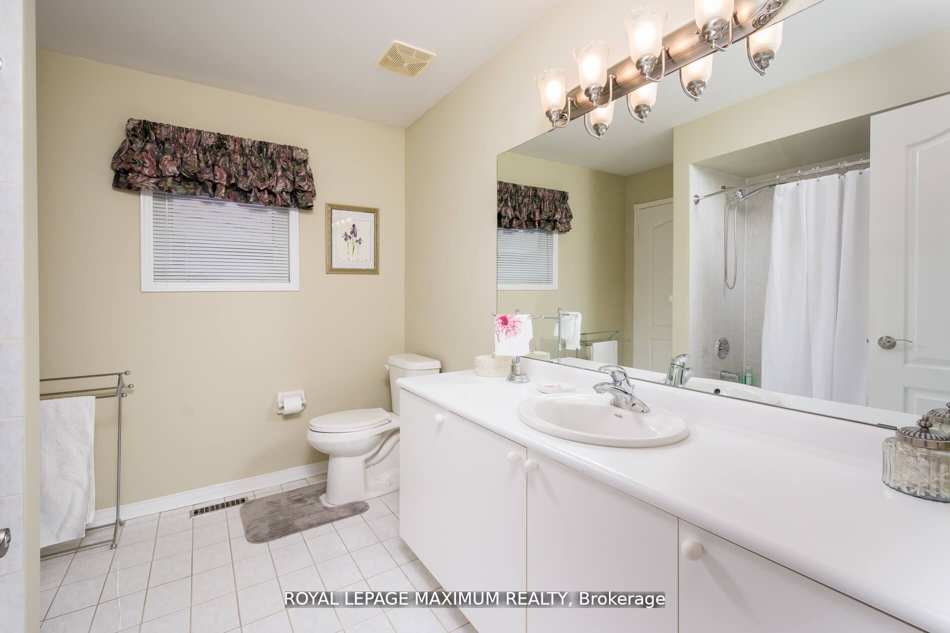 241 Veneto Dr