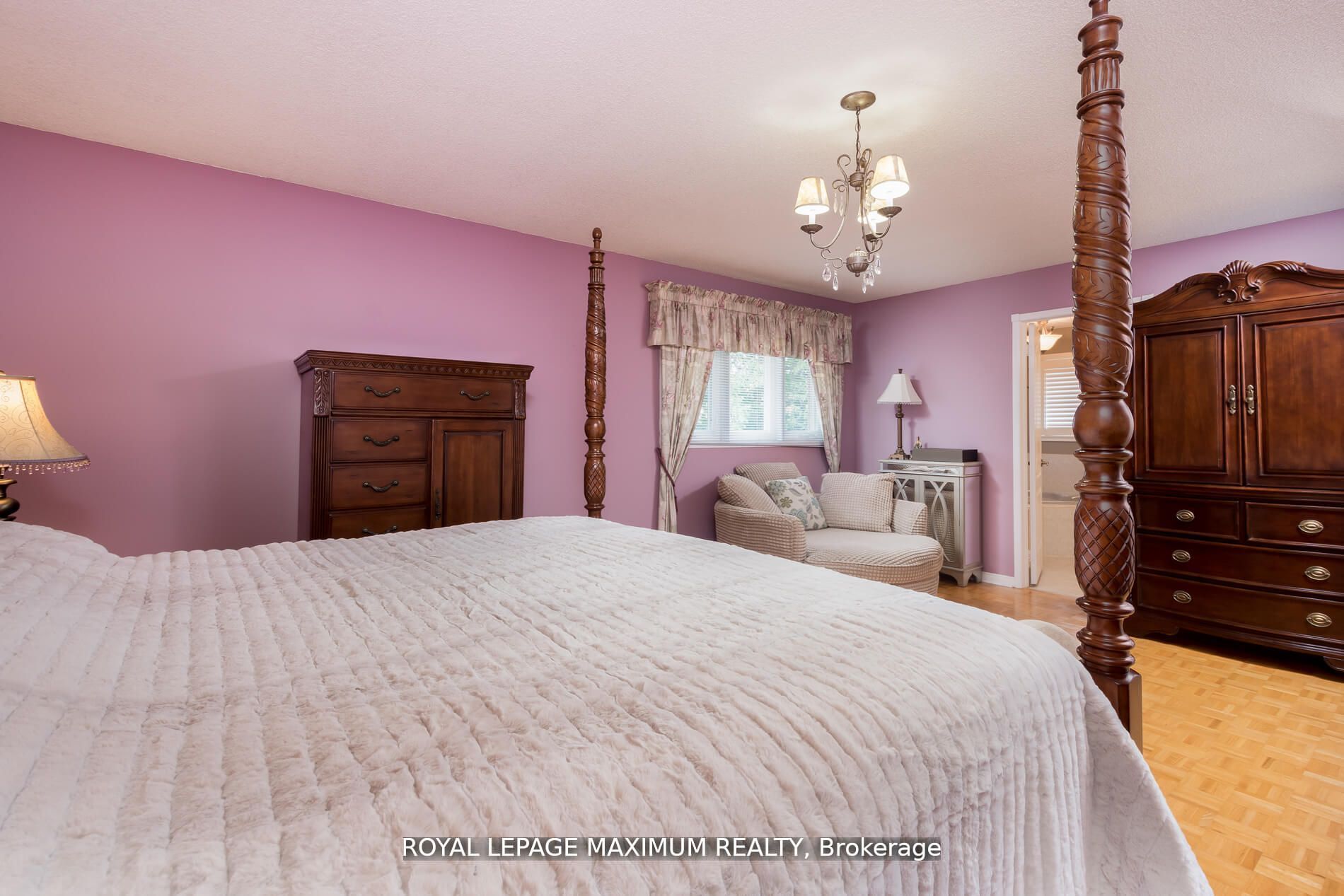 241 Veneto Dr