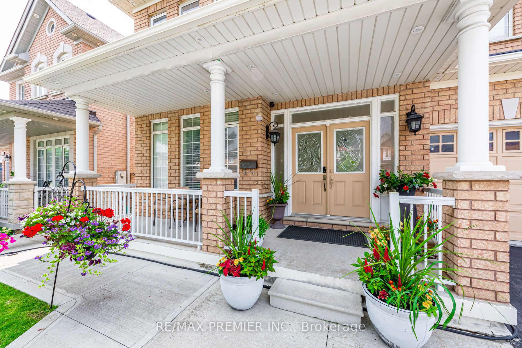 37 Colombo Cres