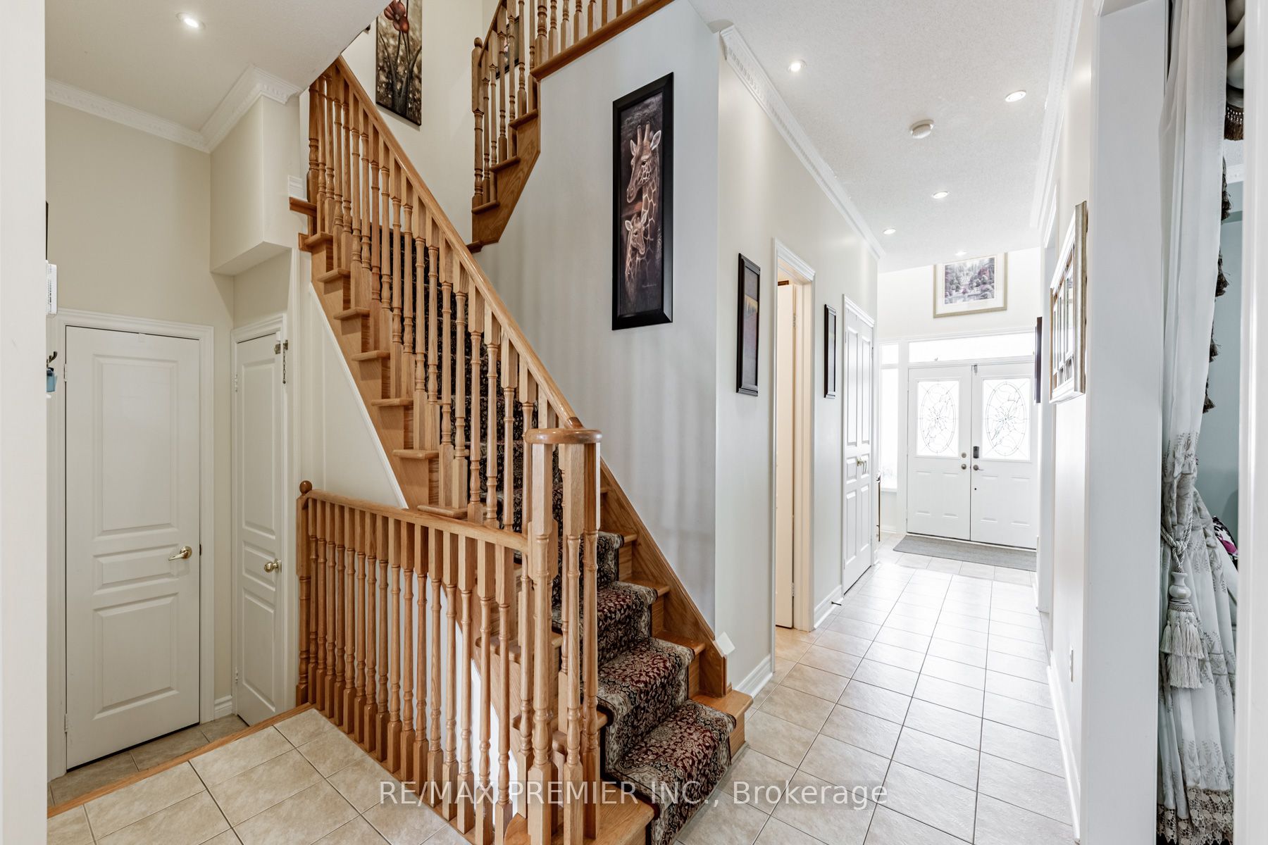 37 Colombo Cres