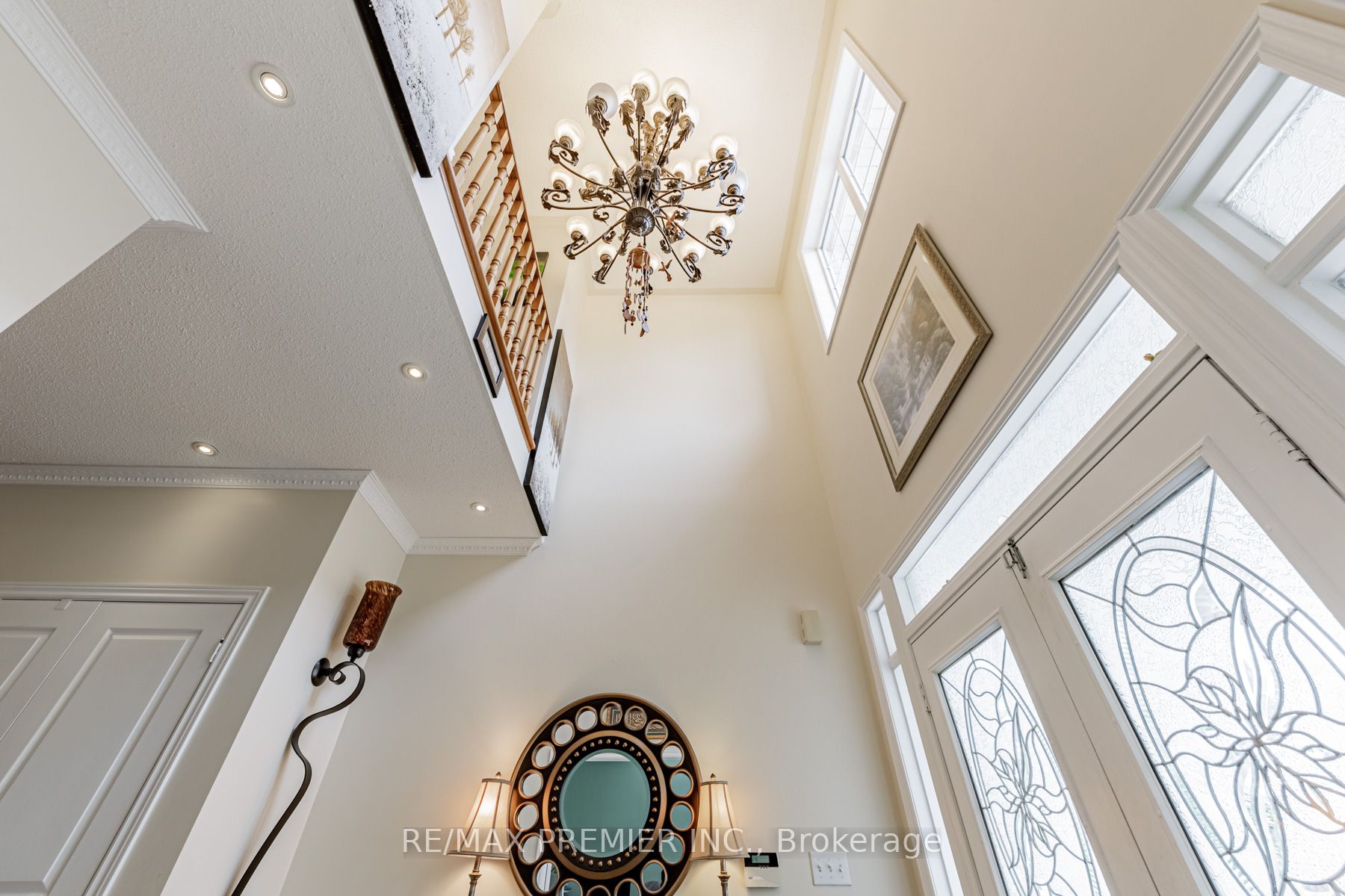 37 Colombo Cres