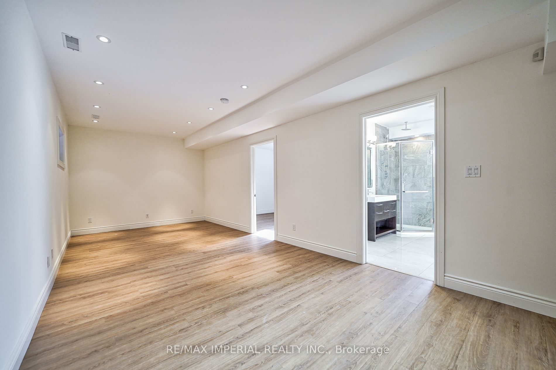 4909 Holborn Road