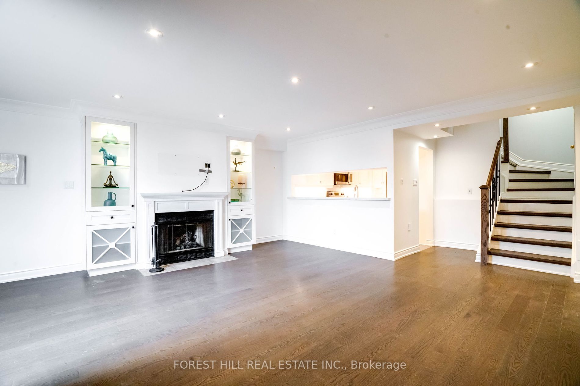 100 Arbors Lane, #5