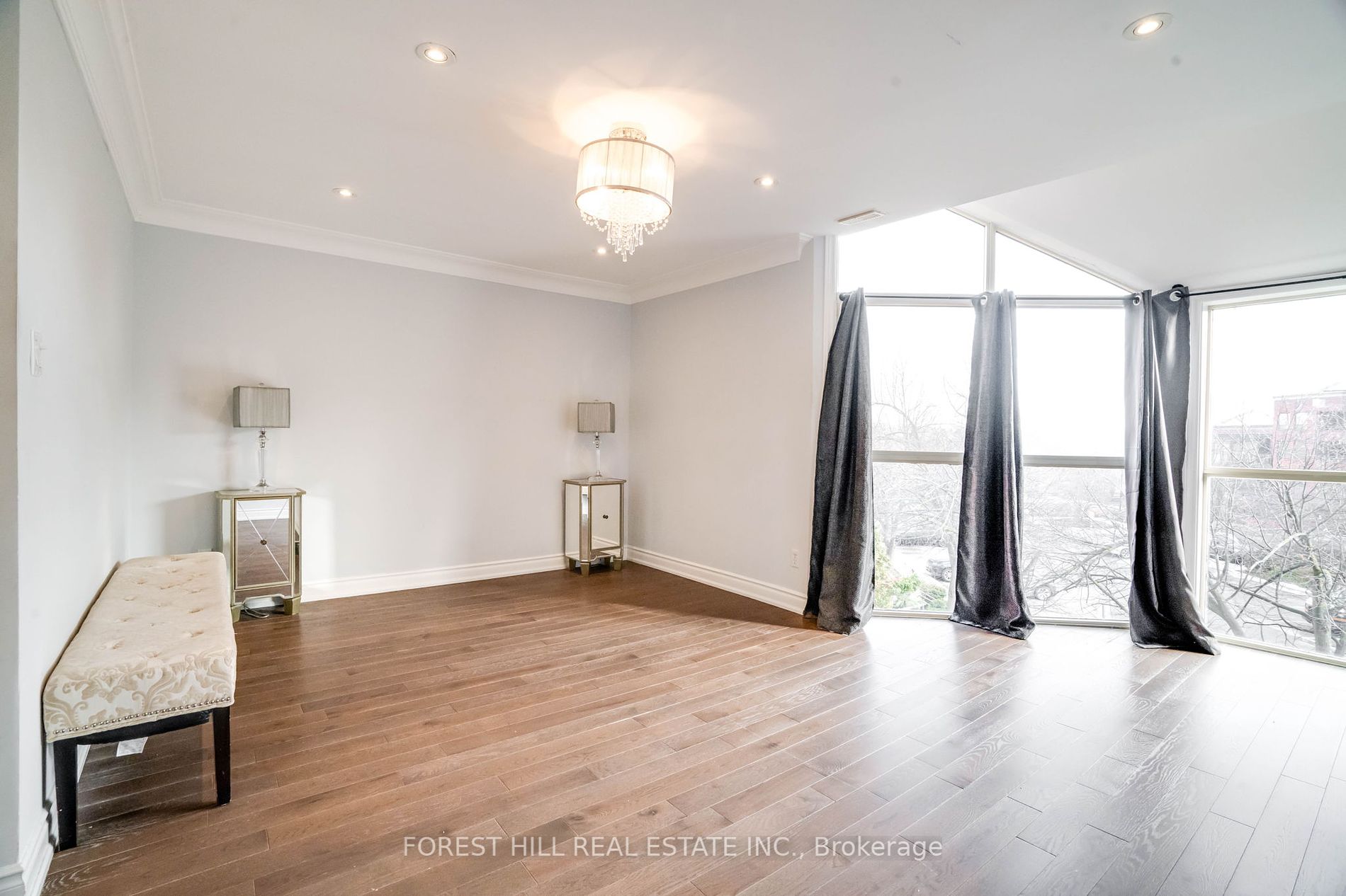 100 Arbors Lane, #5