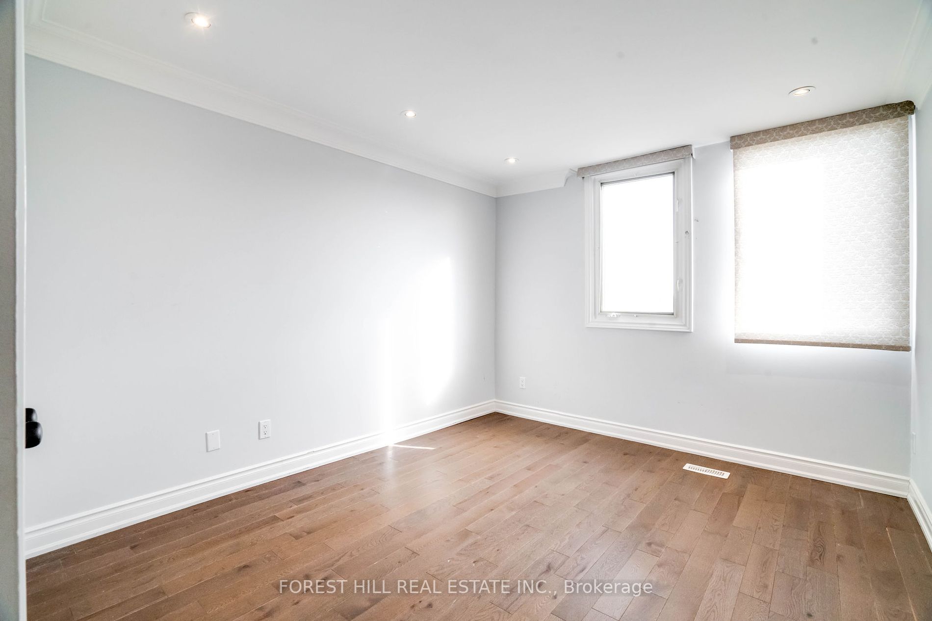 100 Arbors Lane, #5