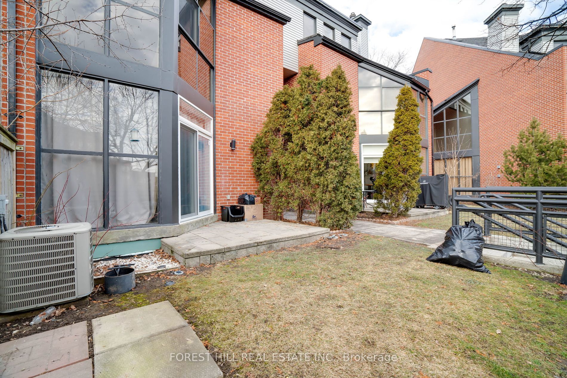 100 Arbors Lane, #5
