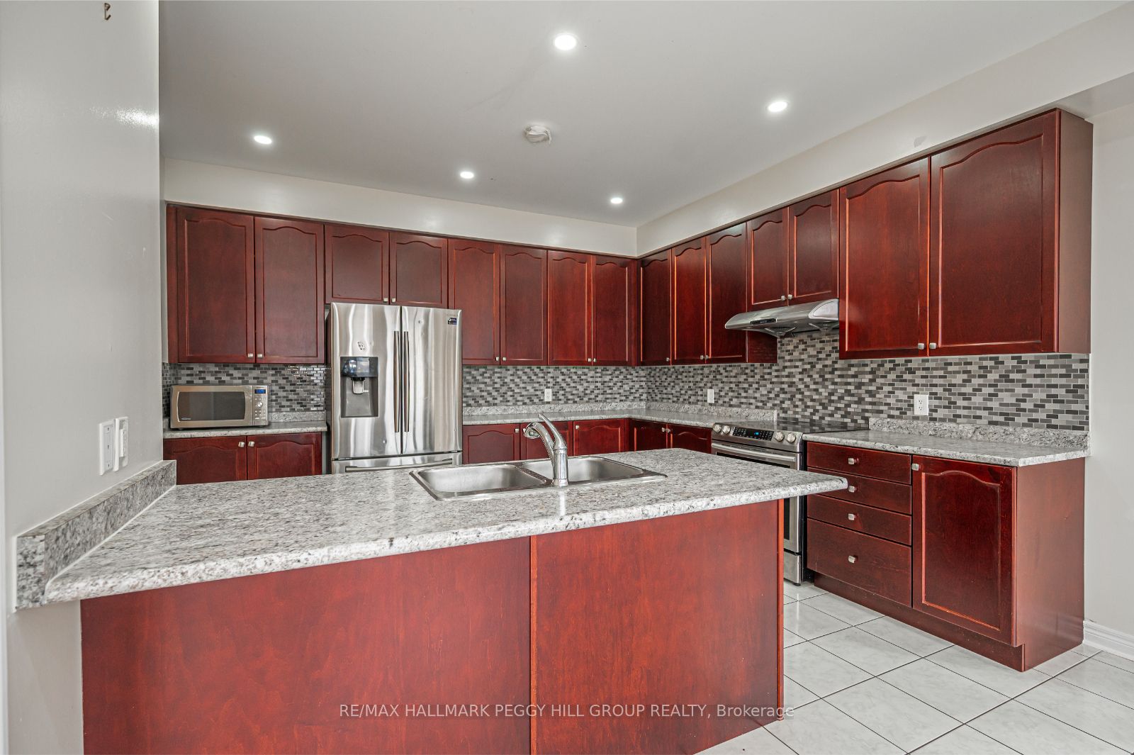 30 Owens Rd
