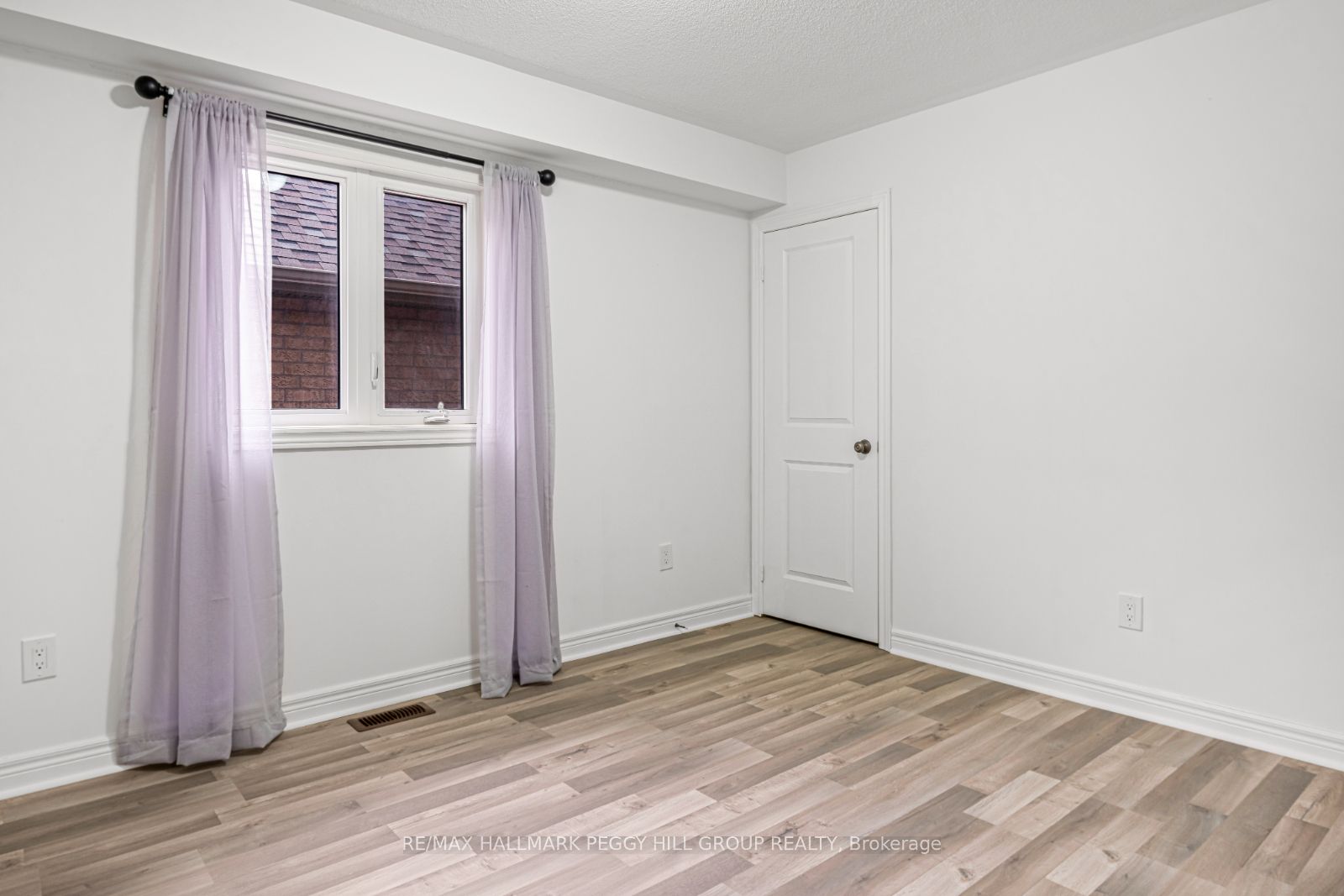 30 Owens Rd