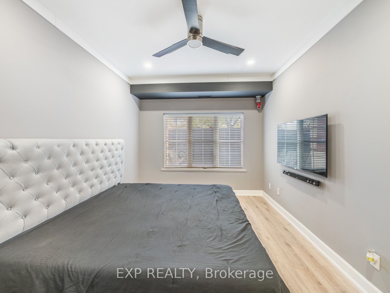 9973 Keele St, #106