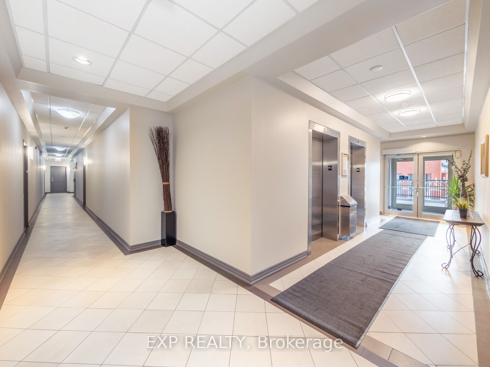 9973 Keele St, #106