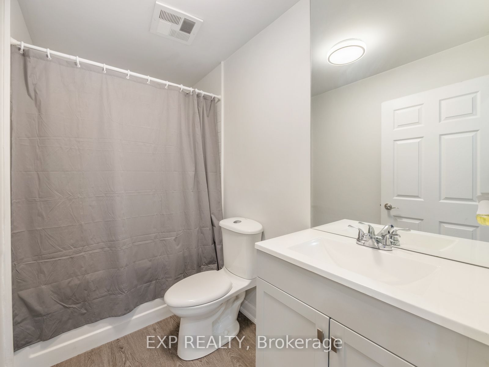 9973 Keele St, #106