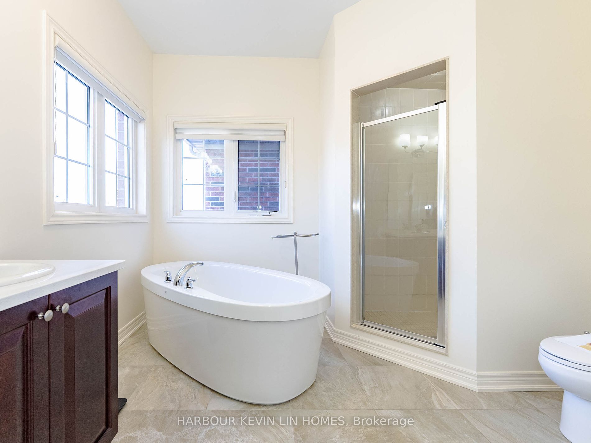 98 Fitzmaurice Dr