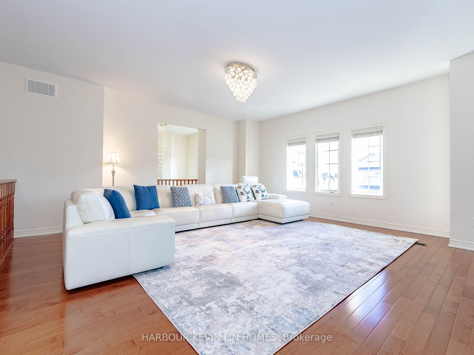 98 Fitzmaurice Dr