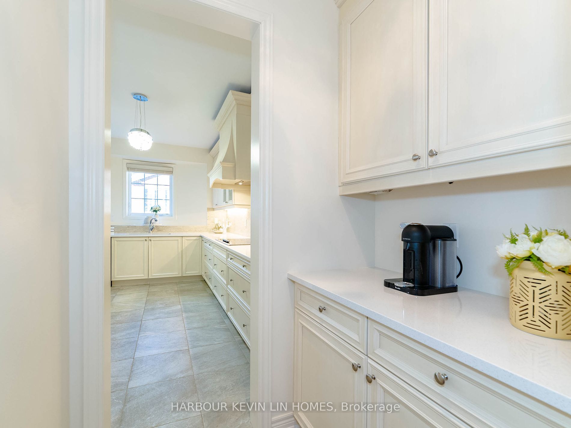 98 Fitzmaurice Dr