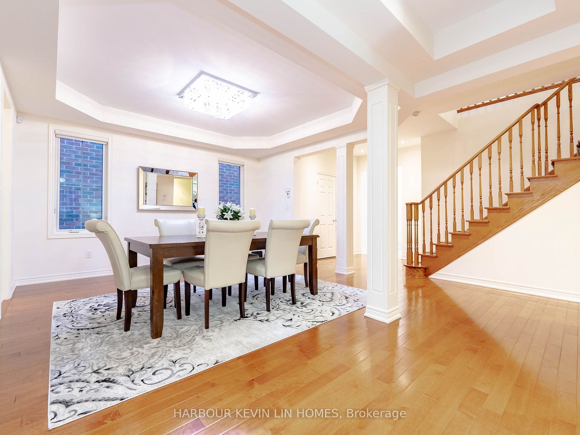 98 Fitzmaurice Dr