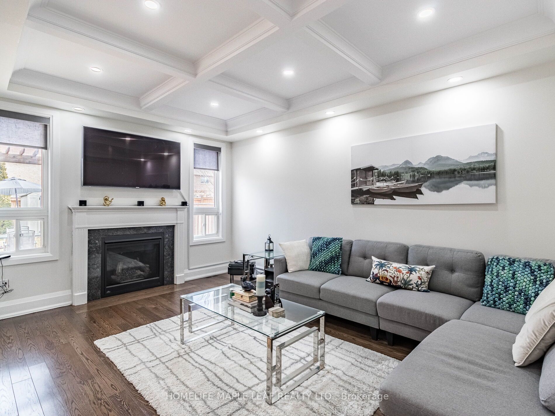 47 HAWKE Crescent