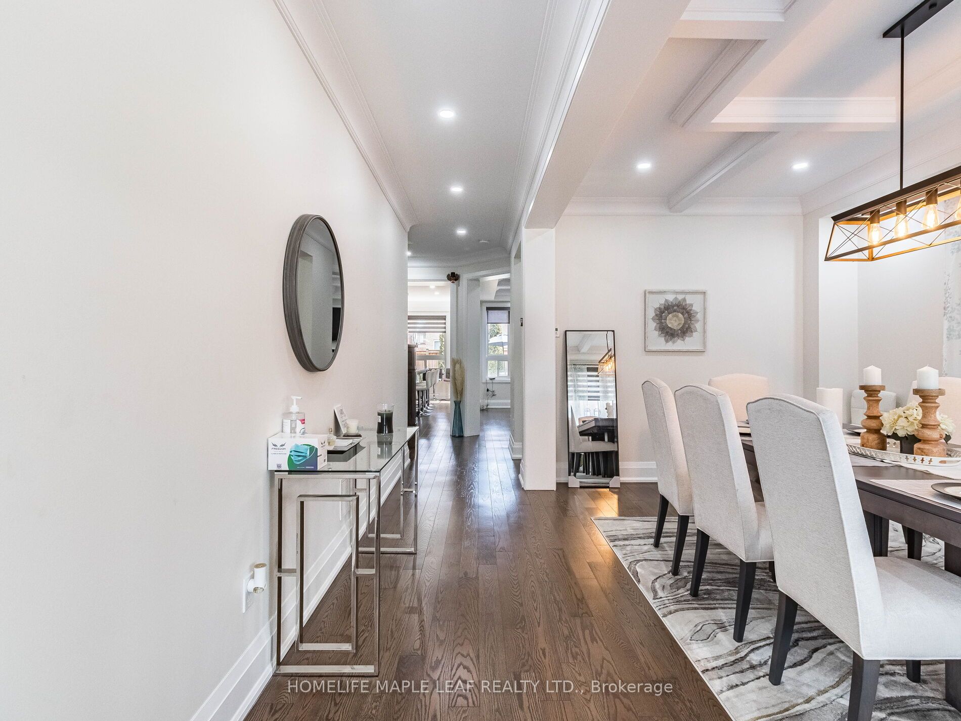 47 HAWKE Crescent
