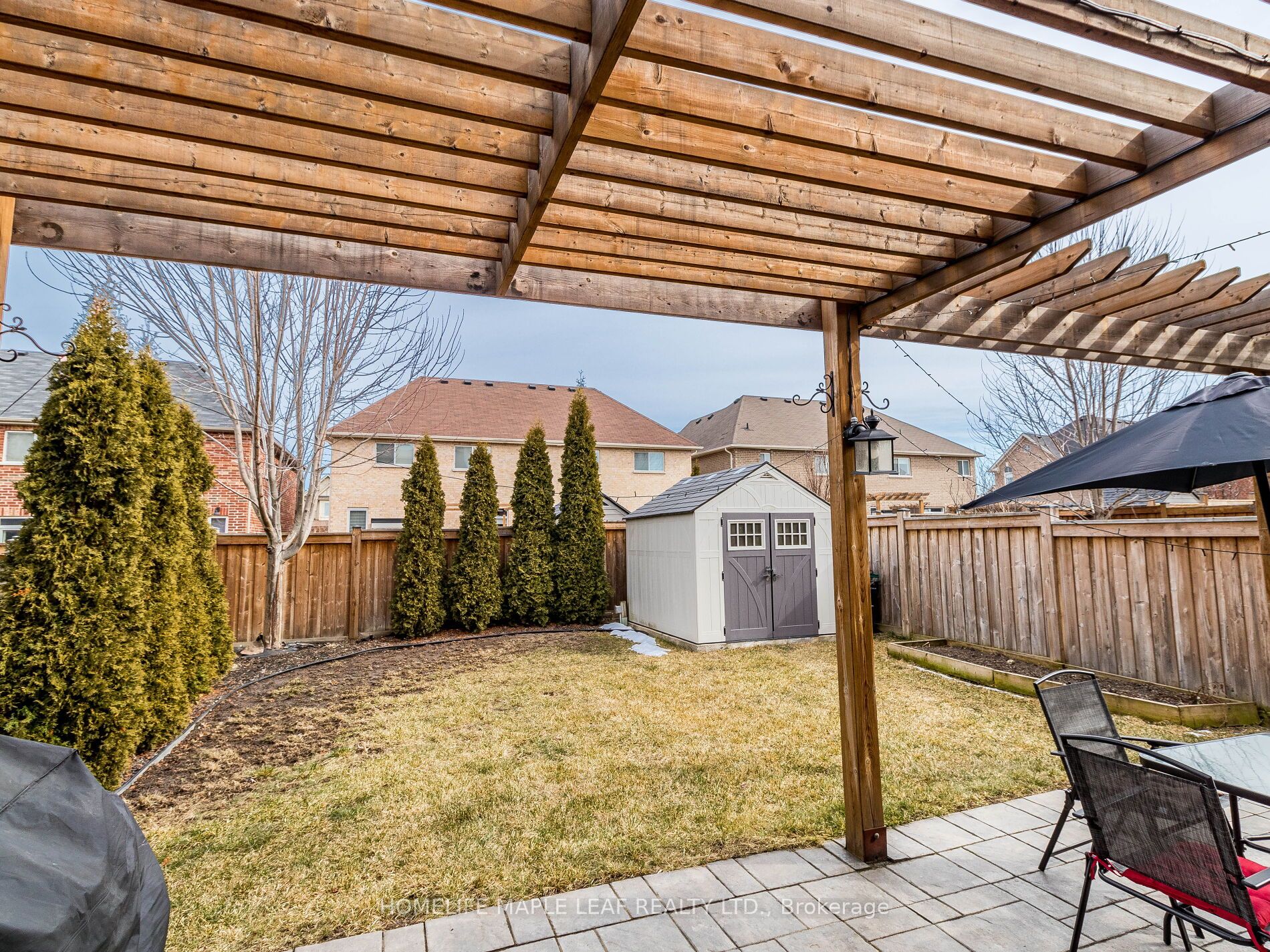 47 HAWKE Crescent