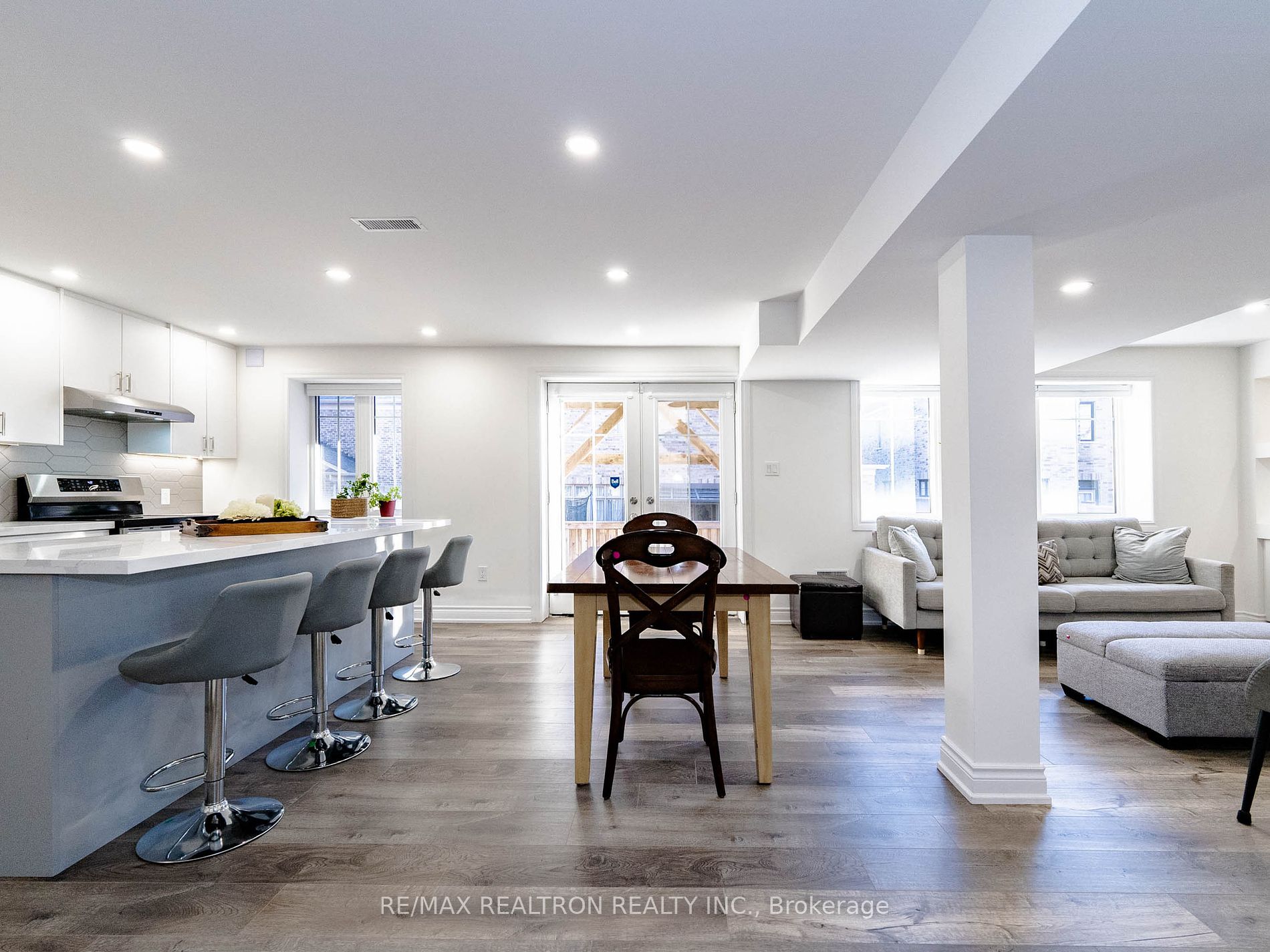 119 Fitzmaurice Drive