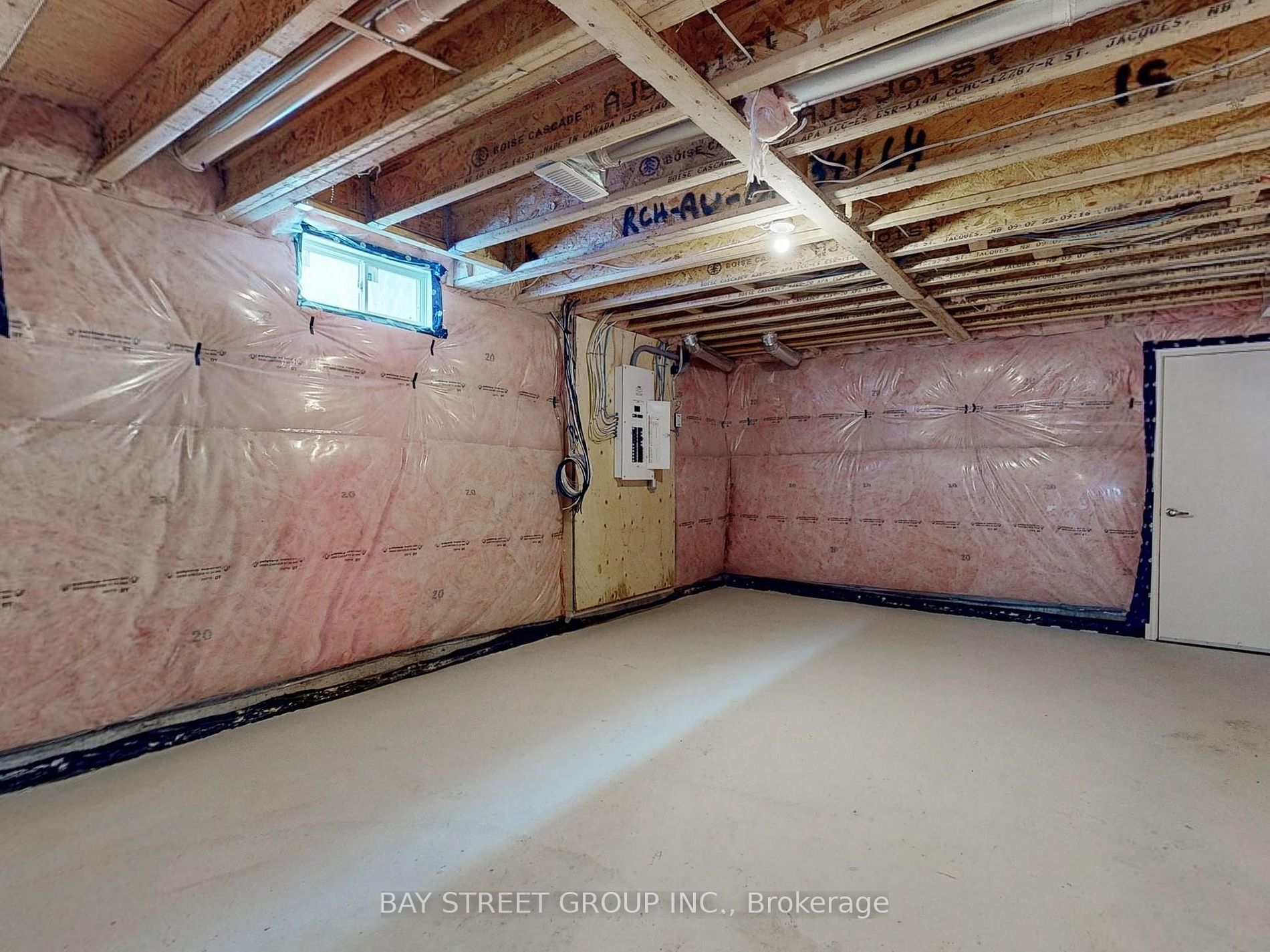 7 Abeam Street