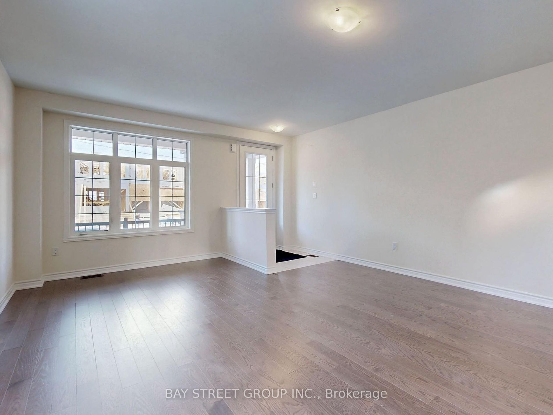 7 Abeam Street