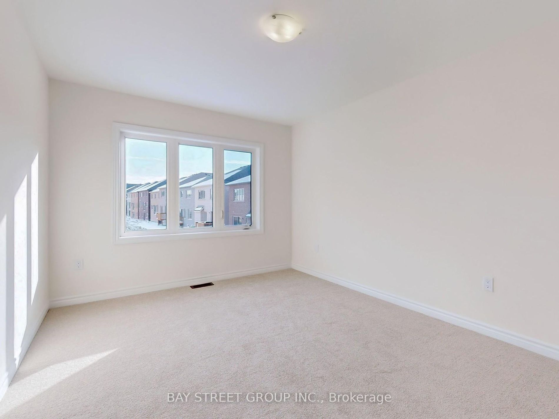 7 Abeam Street