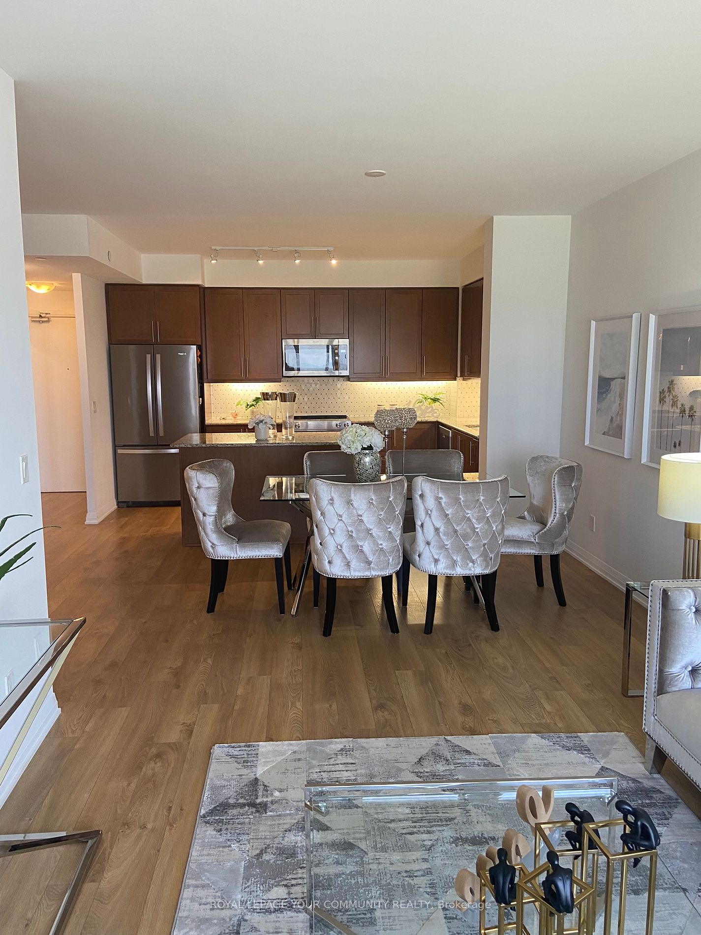 65 Oneida Cres, #1601