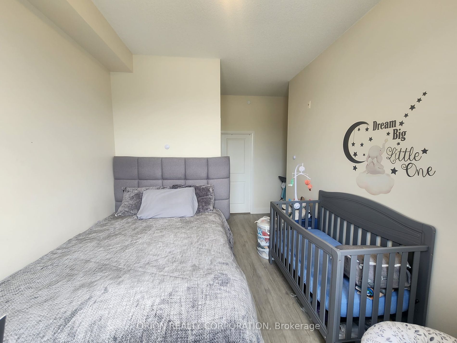 4700 HIGHWAY 7 Rd, #215