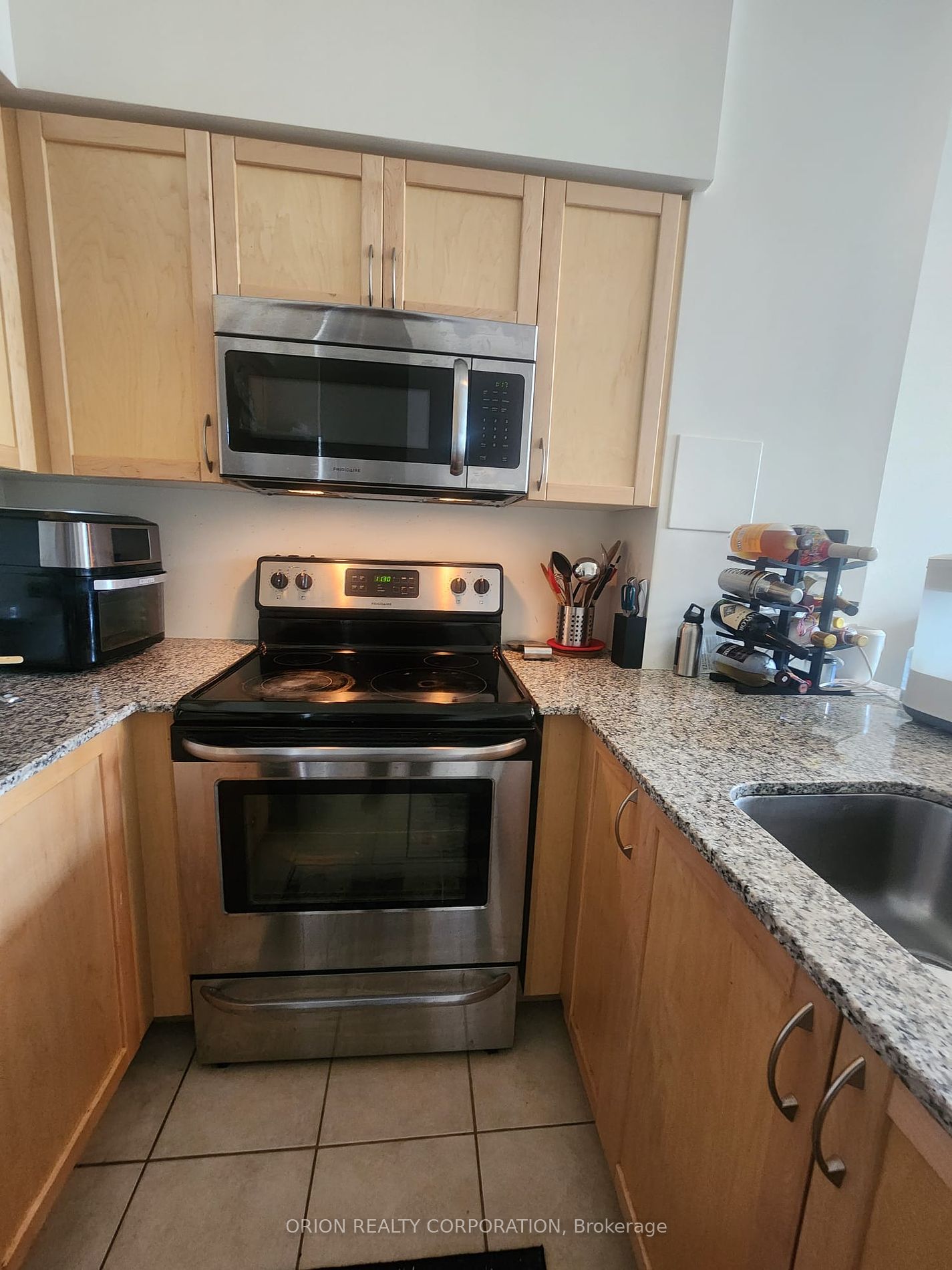 4700 HIGHWAY 7 Rd, #215