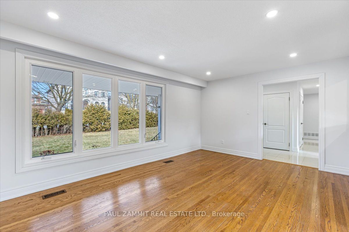 29 Westwood Lane