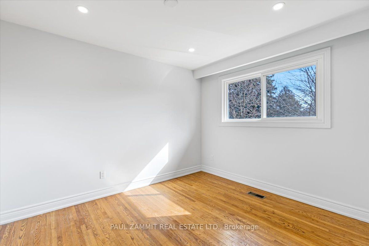 29 Westwood Lane