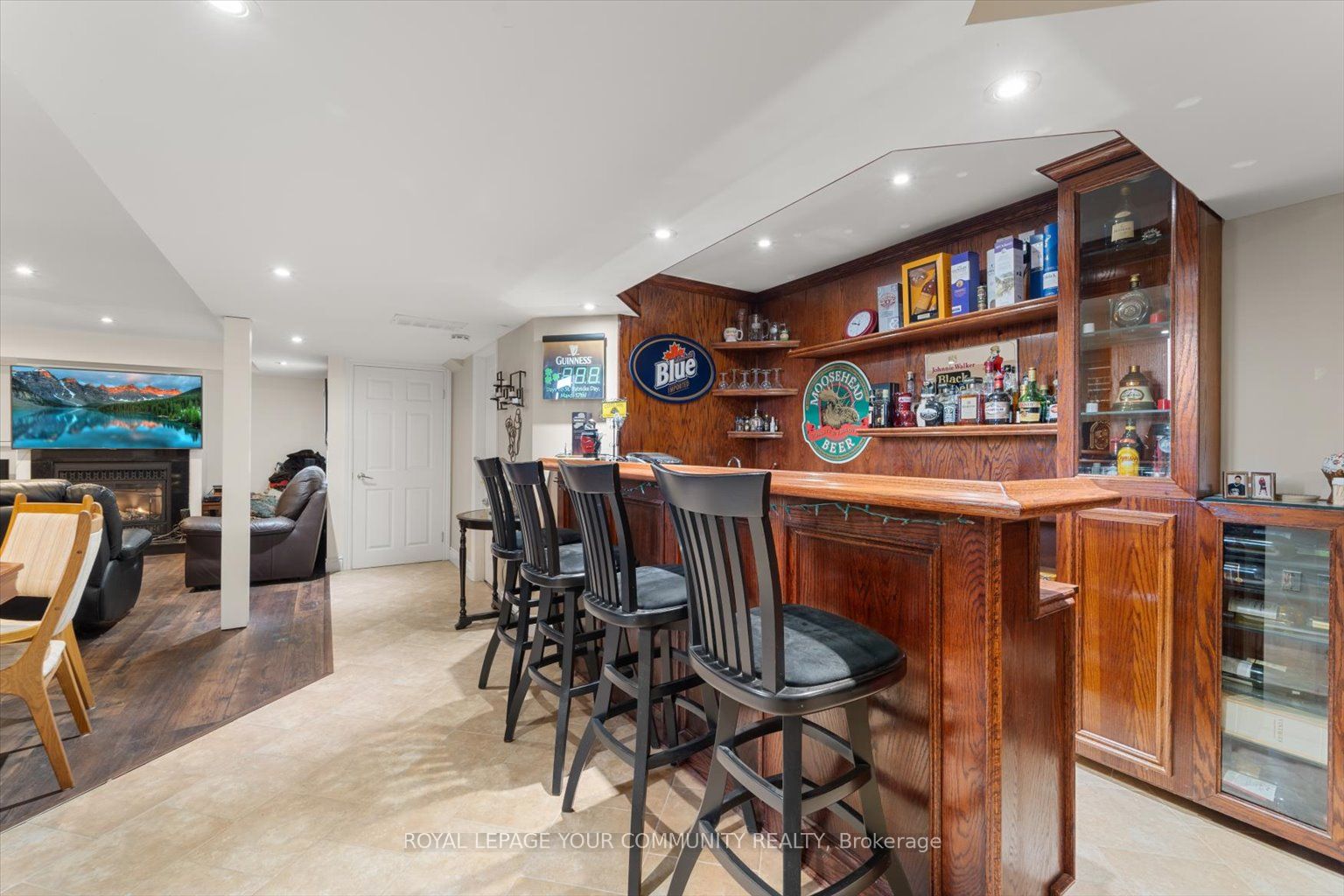 233 Bennet Dr